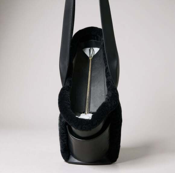 KATE SPADE 17” JETT FAUX SHEARLING LARGE TOTE PATENT LEATHER NWT - Picture 4 of 7